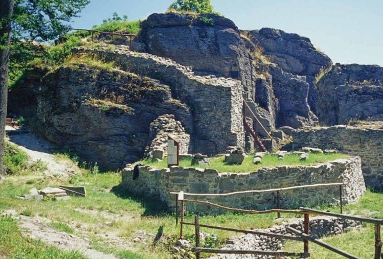 Hrad Sitno, Ilija, Slovakia, Slovakia